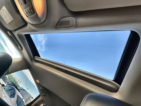 Used 2019 INFINITI QX60 Luxe w/ Essential Package image 24