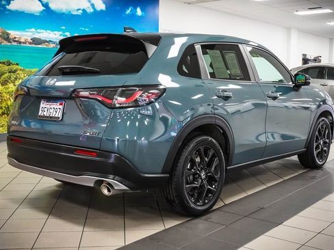 Used 2023 Honda HR-V Sport image 6