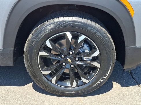 Certified 2023 Chevrolet TrailBlazer LT w/ Convenience Package AWD/4WD image 8