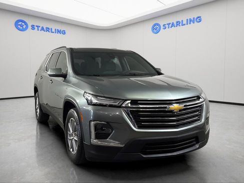 Used 2023 Chevrolet Traverse LT FWD image 10