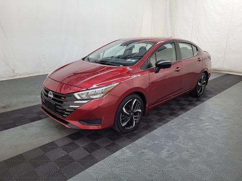 Used 2025 Nissan Versa SR w/ Trunk Package FWD image 2