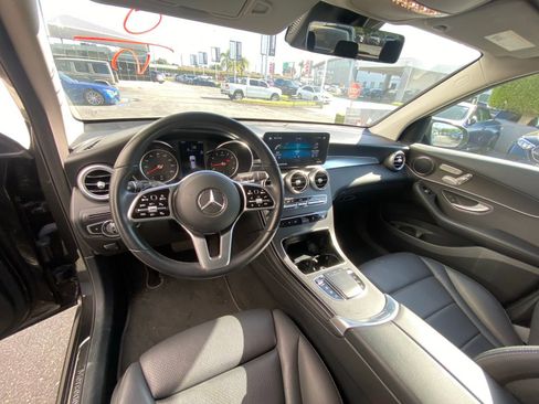 Used 2022 Mercedes-Benz GLC 300 4MATIC image 9