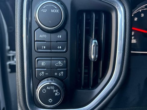 Used 2021 Chevrolet Silverado 1500 RST image 14