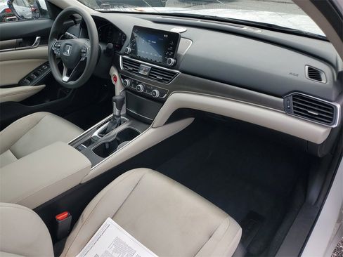 Used 2020 Honda Accord LX image 4
