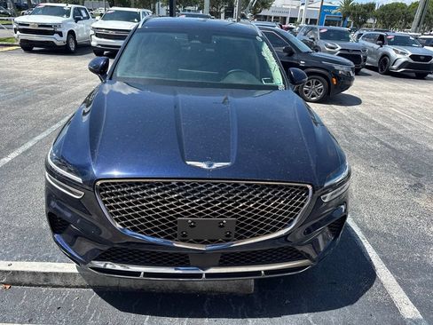 Used 2025 Genesis GV70 2.5T AWD/4WD image 9