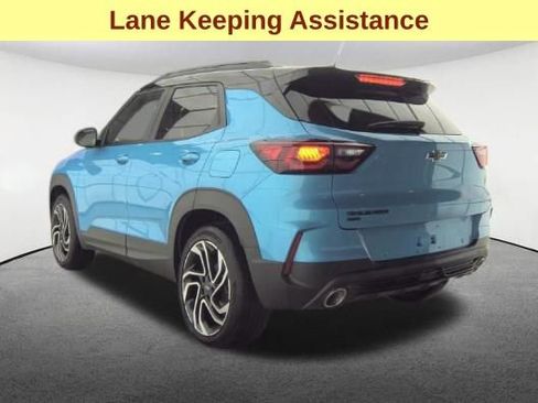 Used 2025 Chevrolet TrailBlazer RS w/ Convenience Package AWD/4WD image 8