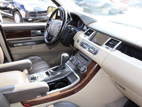 Used 2011 Land Rover Range Rover Sport HSE LUX image 11