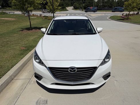 Used 2015 MAZDA MAZDA3 i Sport FWD image 3