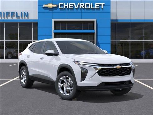 New 2026 Chevrolet Trax LS image 7