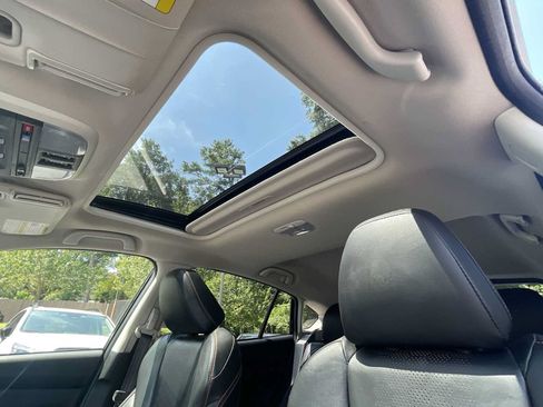 Used 2023 Subaru Crosstrek 2.5i Limited w/ Moonroof Package AWD/4WD image 11