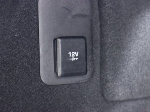 Used 2020 Land Rover Range Rover Evoque R-Dynamic SE AWD/4WD image 38