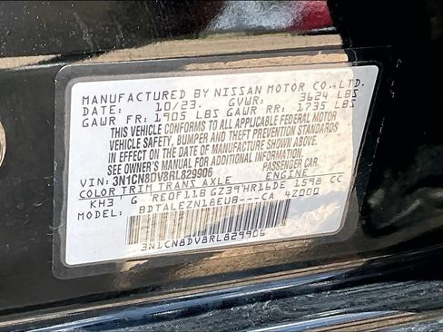 Used 2024 Nissan Versa S w/ Trunk Package FWD image 33