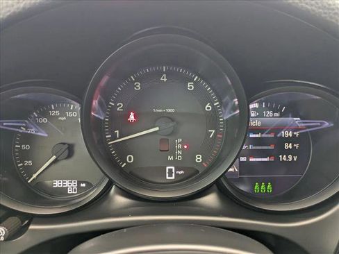 Used 2023 Porsche Macan AWD/4WD image 11