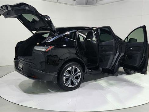 Certified 2025 Nissan Murano SV image 13