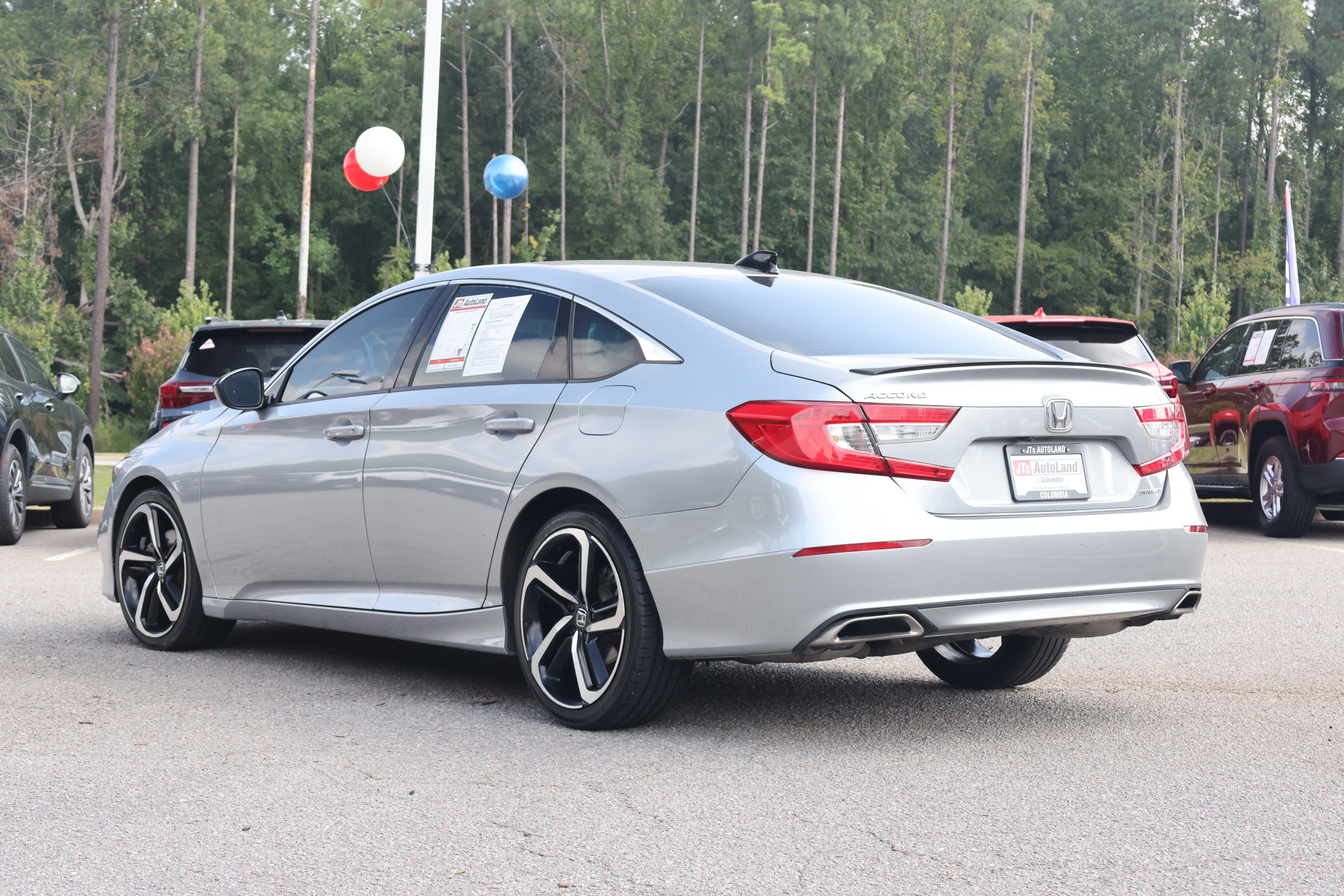 Used 2022 Honda Accord Sport image 3