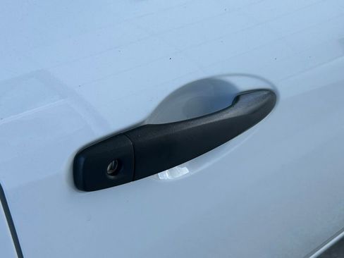 New 2025 Nissan Versa S w/ Trunk Package image 24