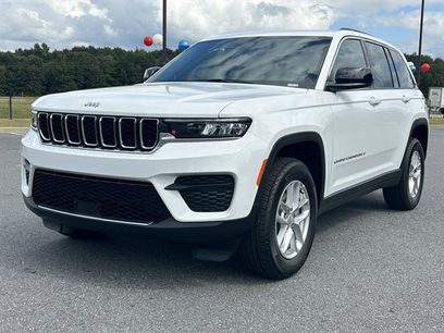 New 2025 Jeep Grand Cherokee Laredo X
