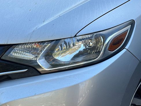 Used 2015 Honda Fit EX image 9