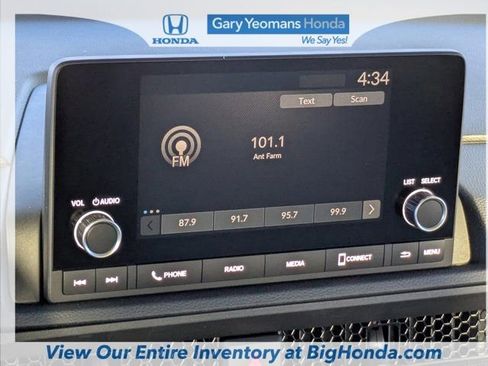 Used 2025 Honda CR-V LX image 21