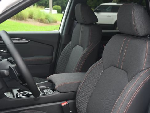 New 2026 Honda Pilot Sport image 7