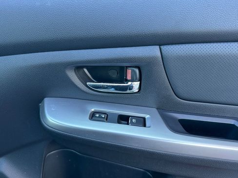 Used 2016 Subaru Crosstrek 2.0i Limited w/ Popular Package #2 image 19