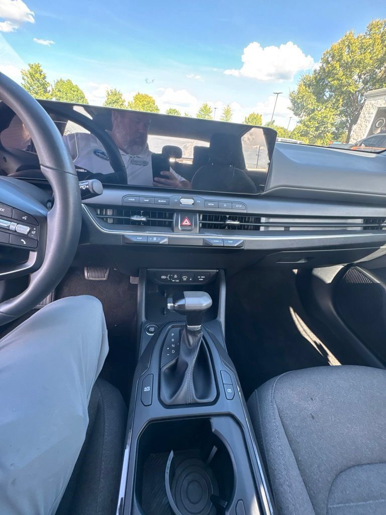 Used 2025 Kia K4 EX FWD image 13