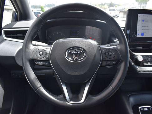 Certified 2023 Toyota Corolla SE FWD image 9