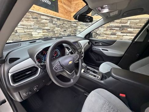 Used 2022 Chevrolet Equinox LT AWD/4WD image 12