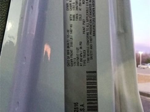 Used 2023 Jeep Gladiator Sport image 32