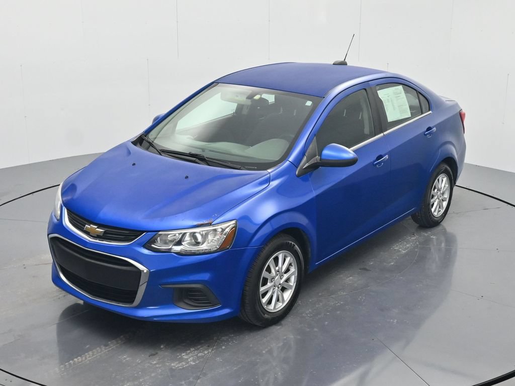 Used 2018 Chevrolet Sonic LT FWD image 27
