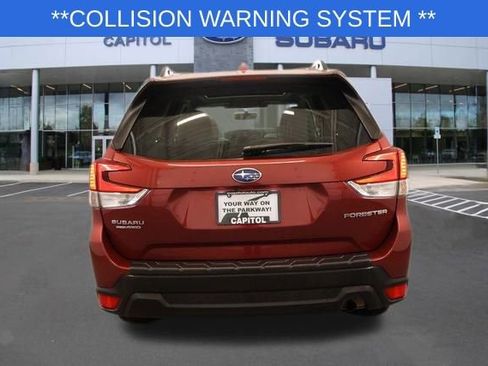 Certified 2023 Subaru Forester Premium image 4