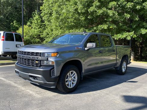 Used 2021 Chevrolet Silverado 1500 W/T w/ WT Value Package AWD/4WD image 5