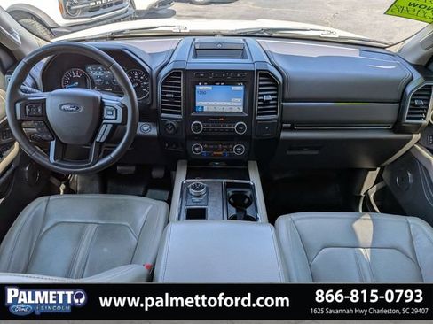 Used 2018 Ford Expedition Limited w/ Equipment Group 301A RWD image 15