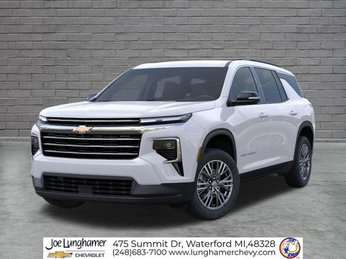 New 2027 Chevrolet Traverse LT w/ Driver Confidence Package AWD/4WD image 9