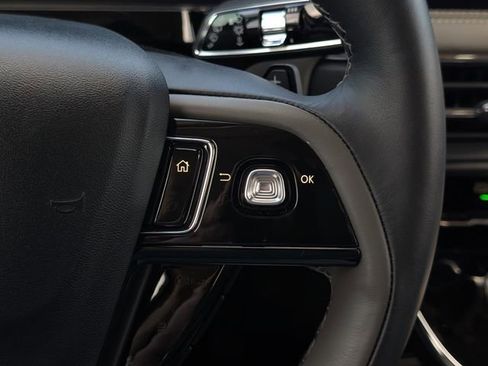 Used 2024 Lincoln Corsair Grand Touring w/ Equipment Group 301A image 18