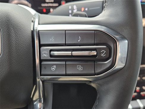 Used 2024 GMC Acadia Elevation w/ Trailering Package image 13