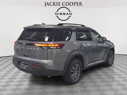 Used 2025 Nissan Pathfinder SV AWD/4WD image 5