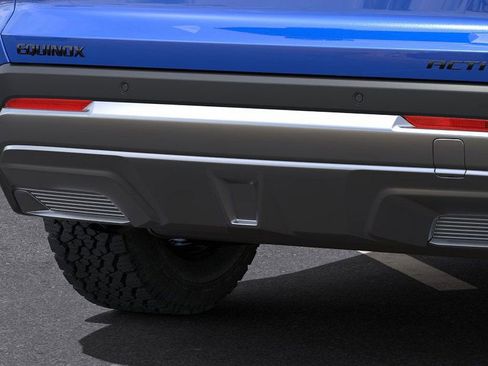 New 2025 Chevrolet Equinox ACTIV w/ Safety and Technology Package image 14