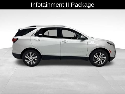 Certified 2022 Chevrolet Equinox Premier AWD/4WD image 7
