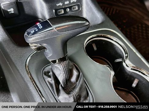 Used 2020 Dodge Durango GT RWD image 16
