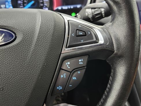 Used 2019 Ford Fusion Energi Titanium image 36