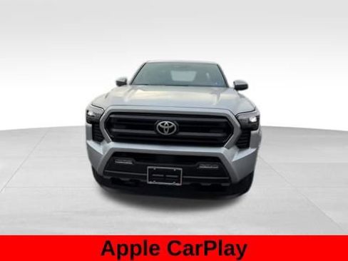 Used 2025 Toyota Tacoma SR5 image 10