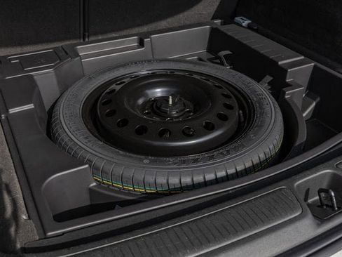 Used 2025 Buick Envision Sport Touring image 25