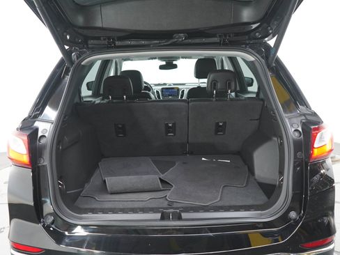 Used 2019 Chevrolet Equinox Premier AWD/4WD image 16