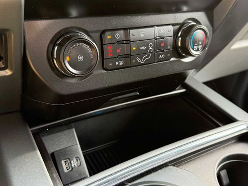Used 2021 Ford F250 XLT w/ Tremor Off-Road Package image 53