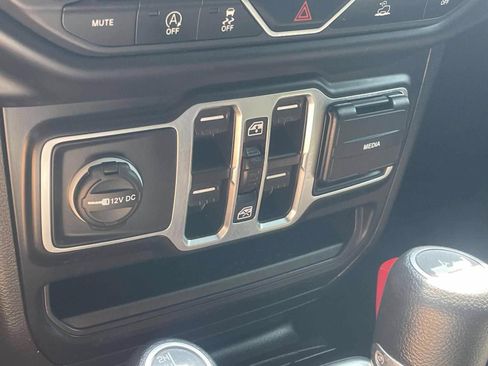 Used 2023 Jeep Wrangler Unlimited Sport AWD/4WD image 20