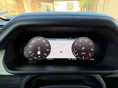 Certified 2024 Land Rover Defender 110 X-Dynamic SE image 21