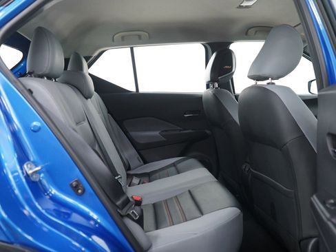 Used 2023 Nissan Kicks SR w/ SR Premium Package image 11