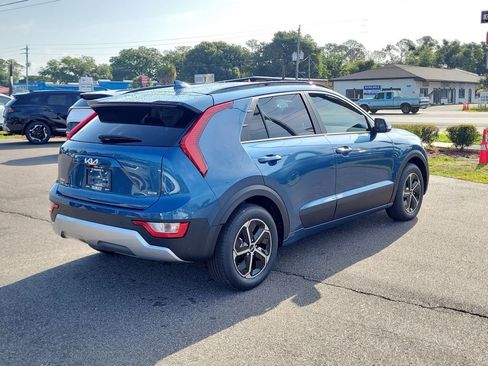 New 2026 Kia Niro EX w/ EX Premium Package FWD image 6
