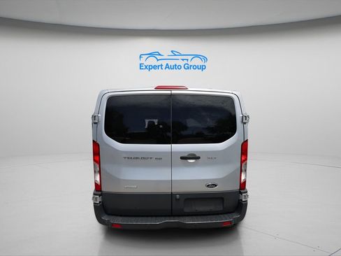 Used 2016 Ford Transit 150 XLT RWD image 9